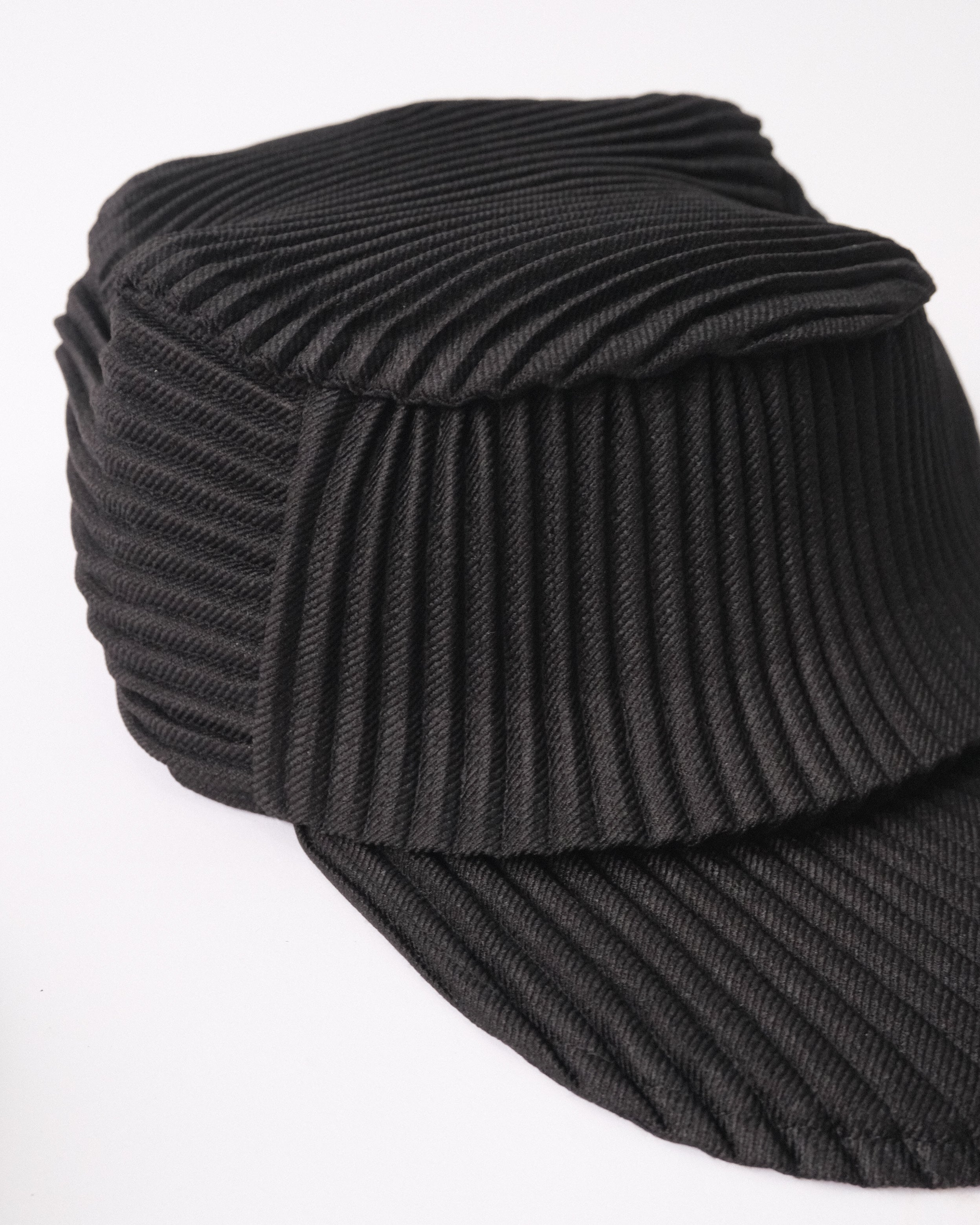 6cRAyon Pleated Flat Top Stretch Baseball Cap