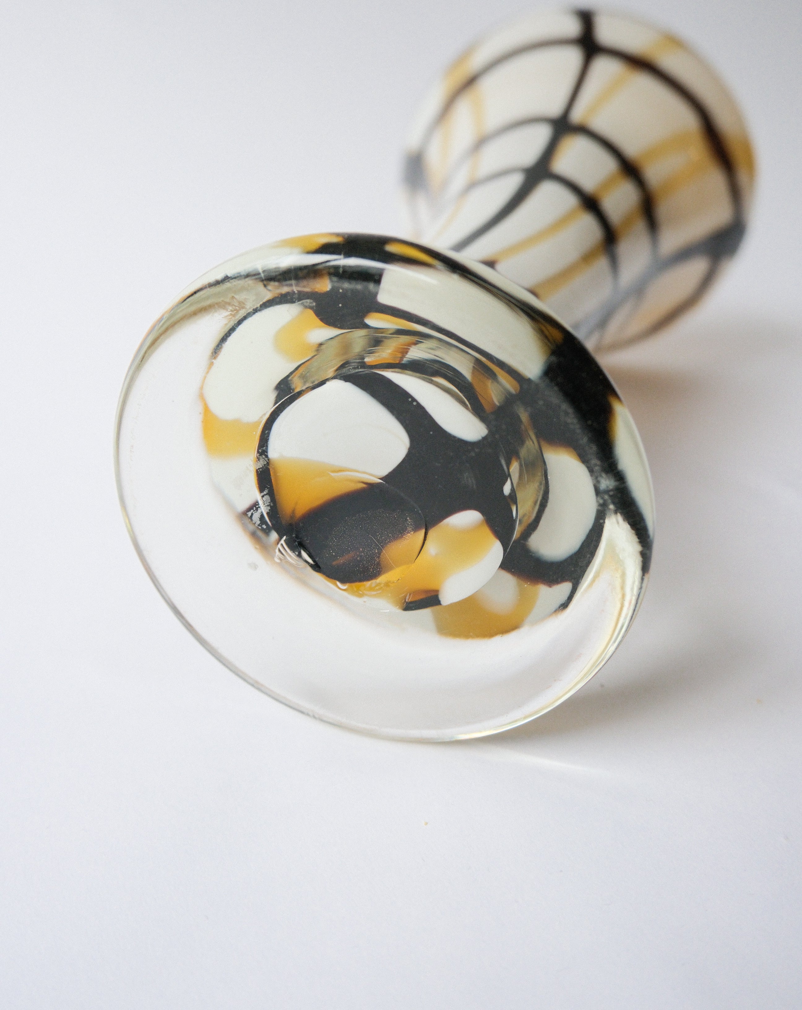 Glass vase