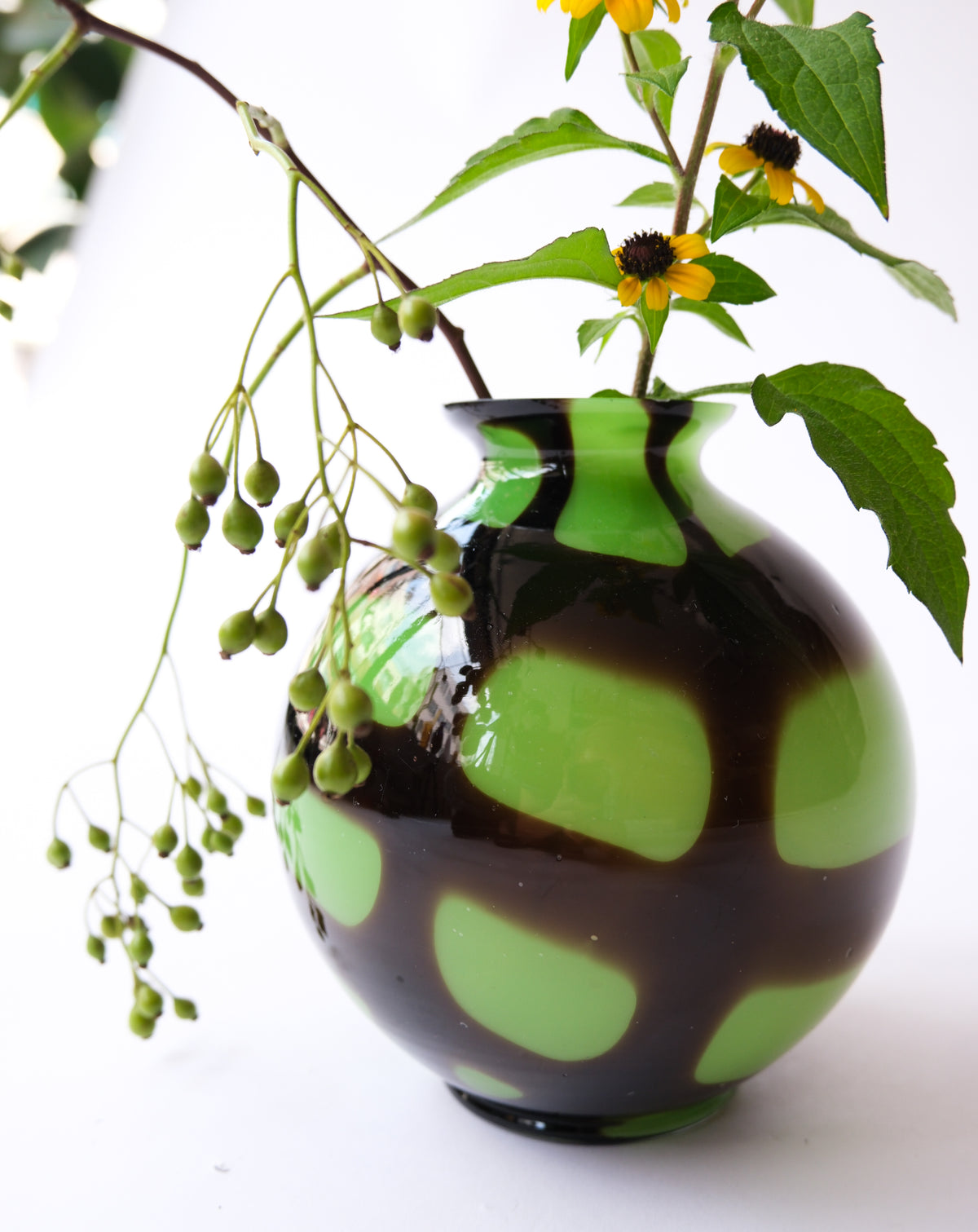 Vintage art glass vase