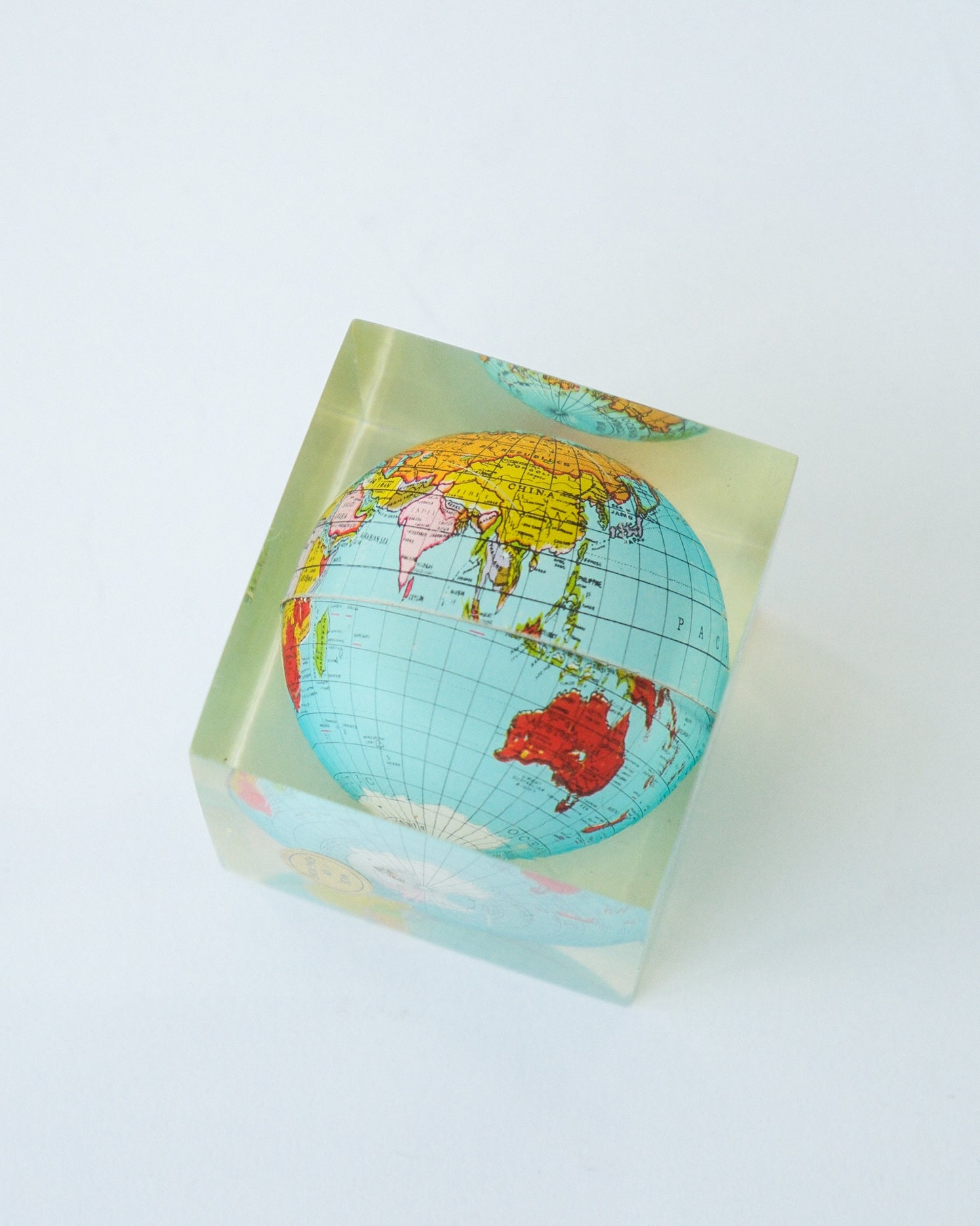 Globe Cube Object