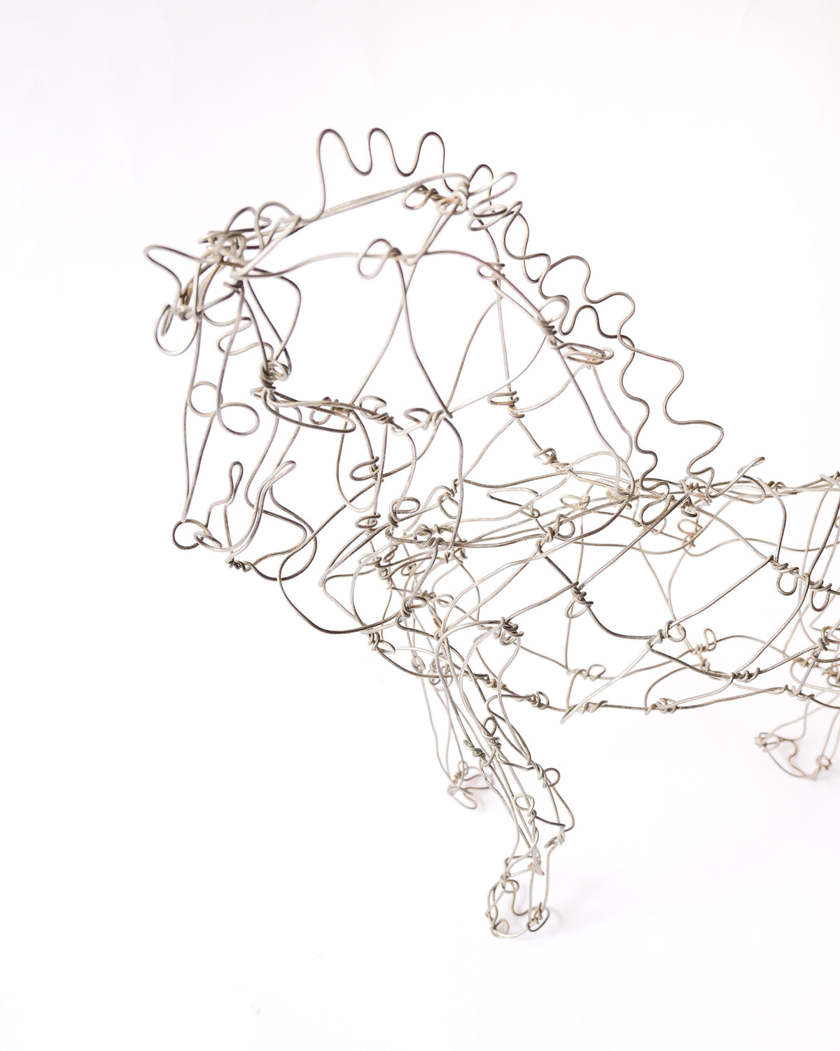 Wire horse object