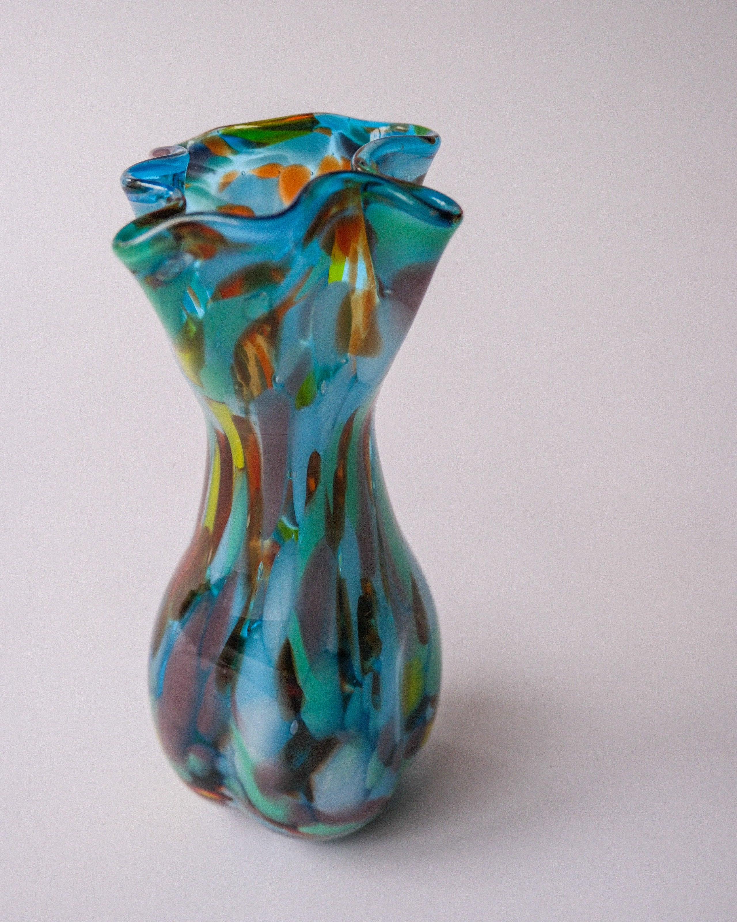 frill glass vase