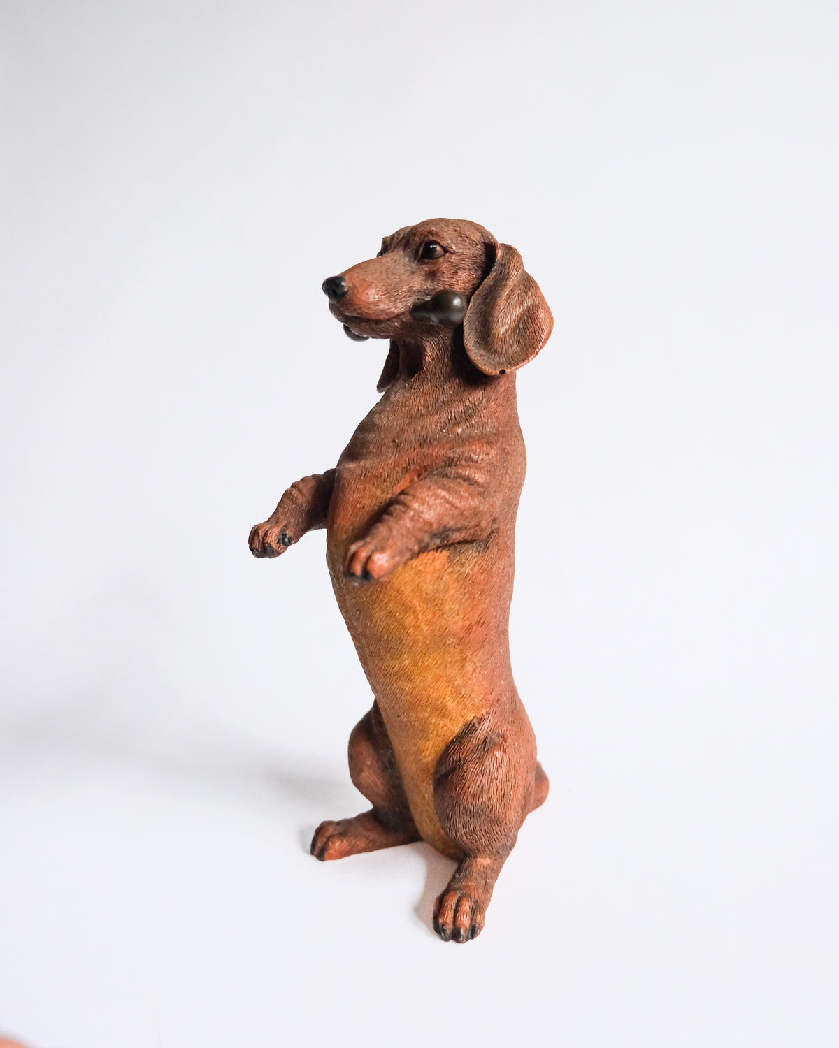 Standing dachshund figure