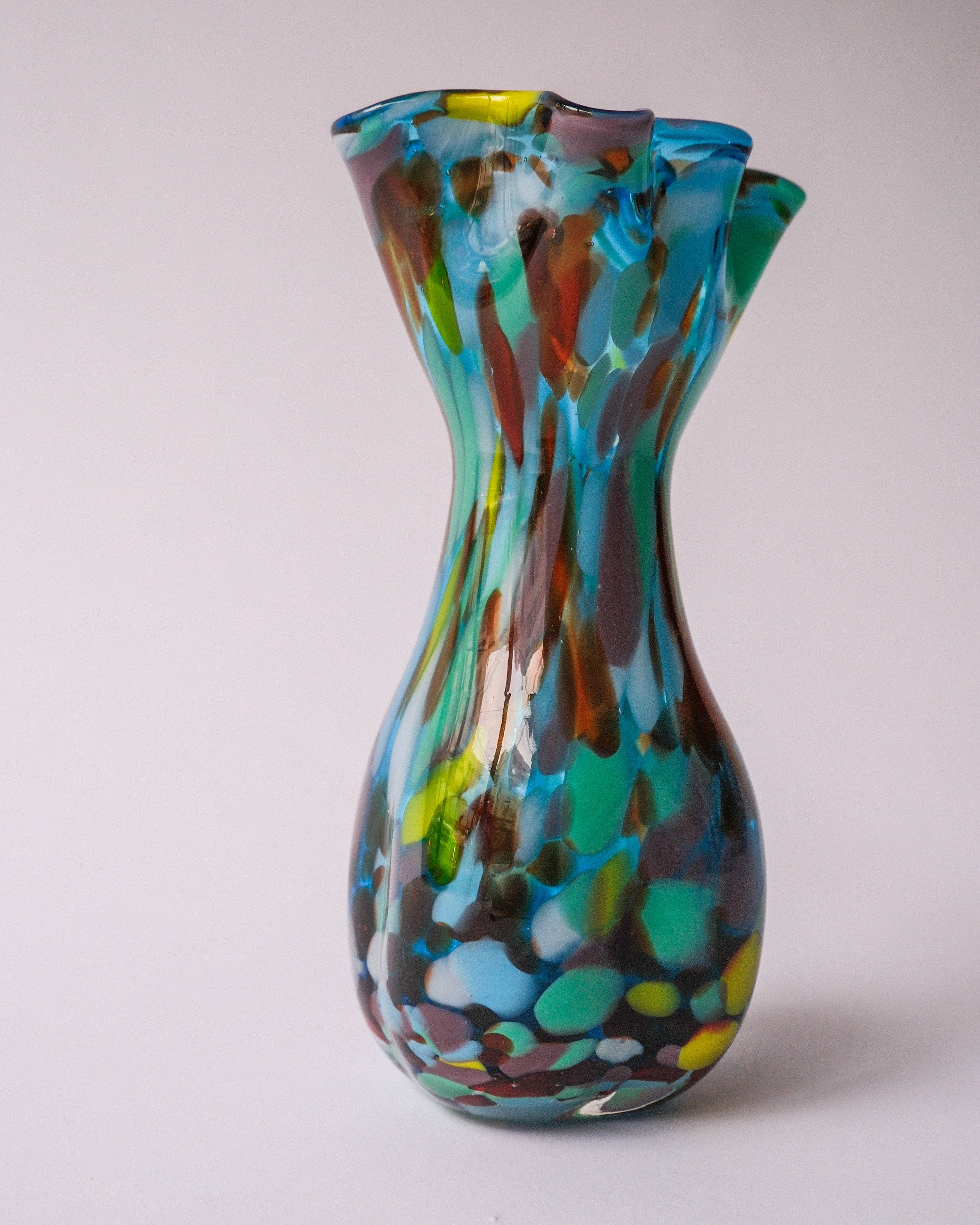 frill glass vase