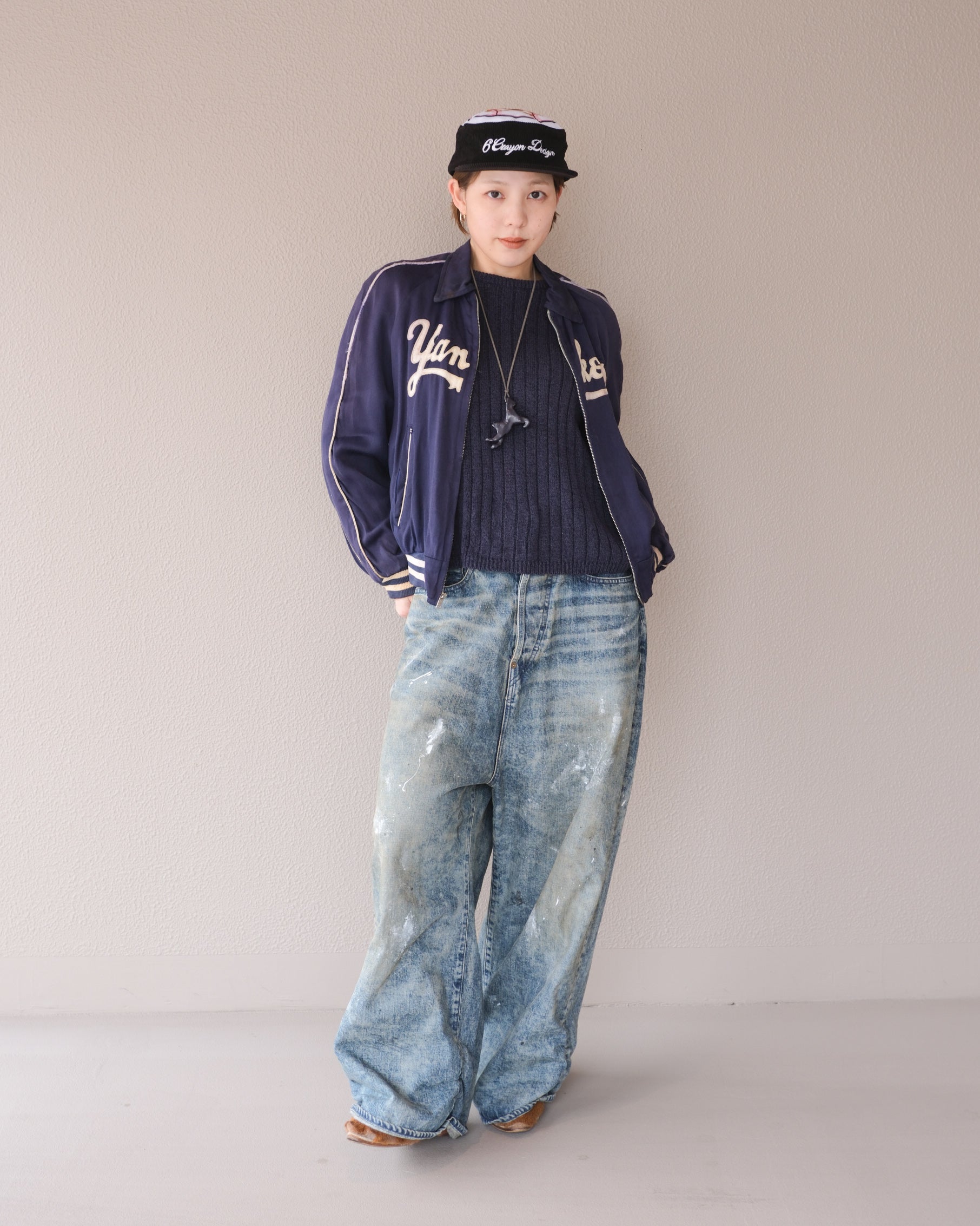 6cRAyon Flat Top Embroidered Corduroy Patchwork Baseball Cap