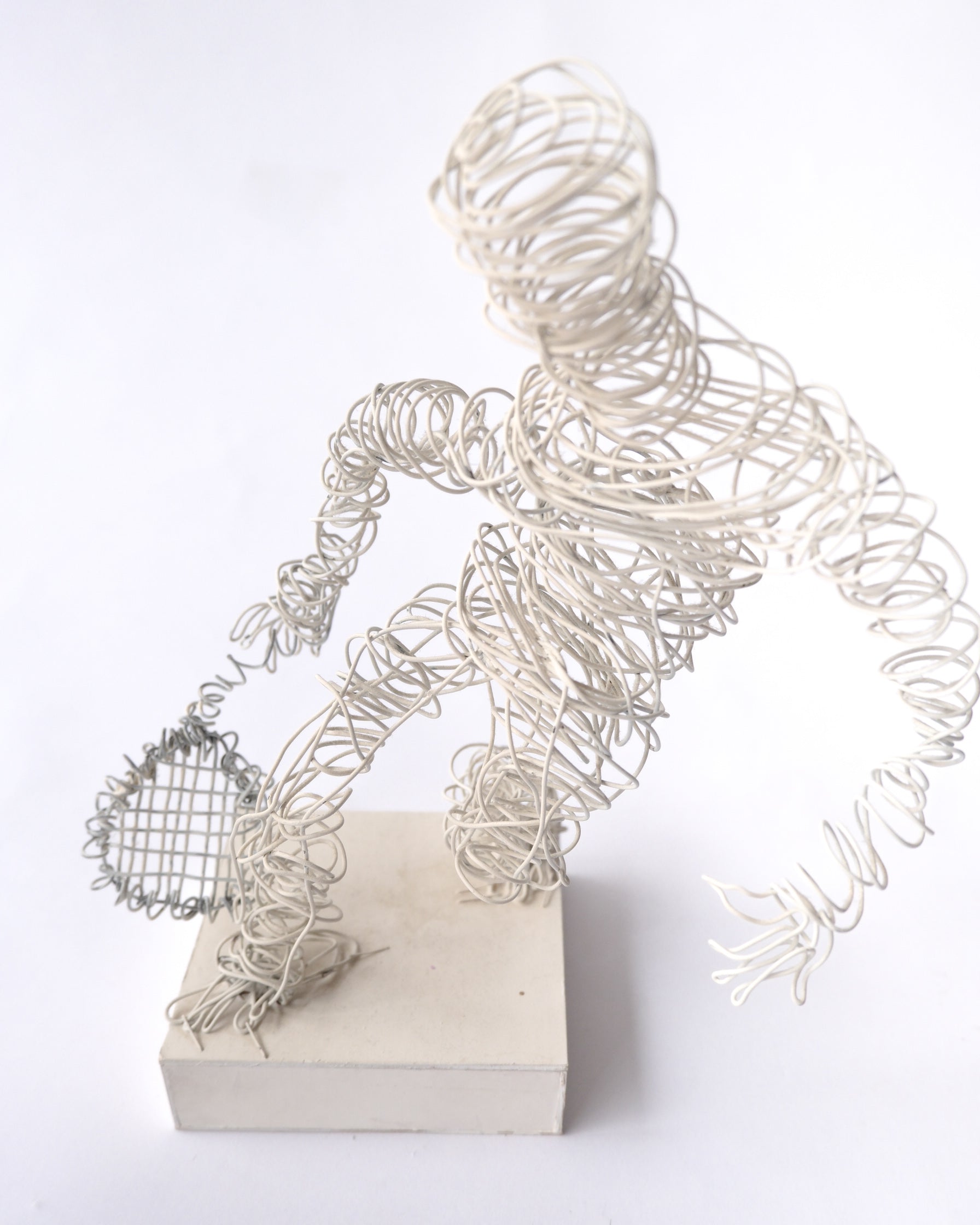Tennis player wire art