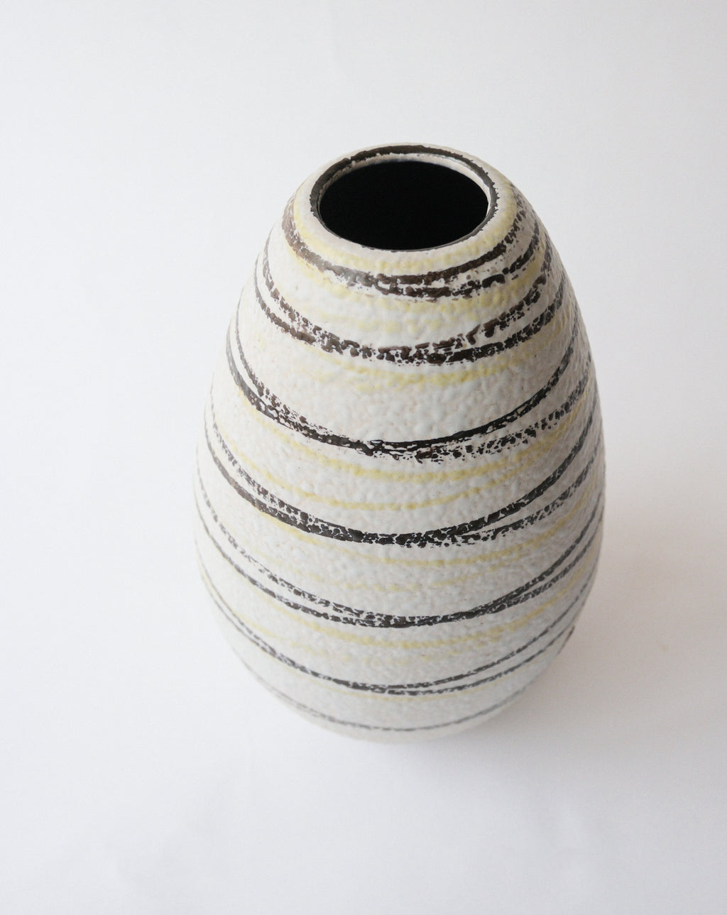 Ceramic vase