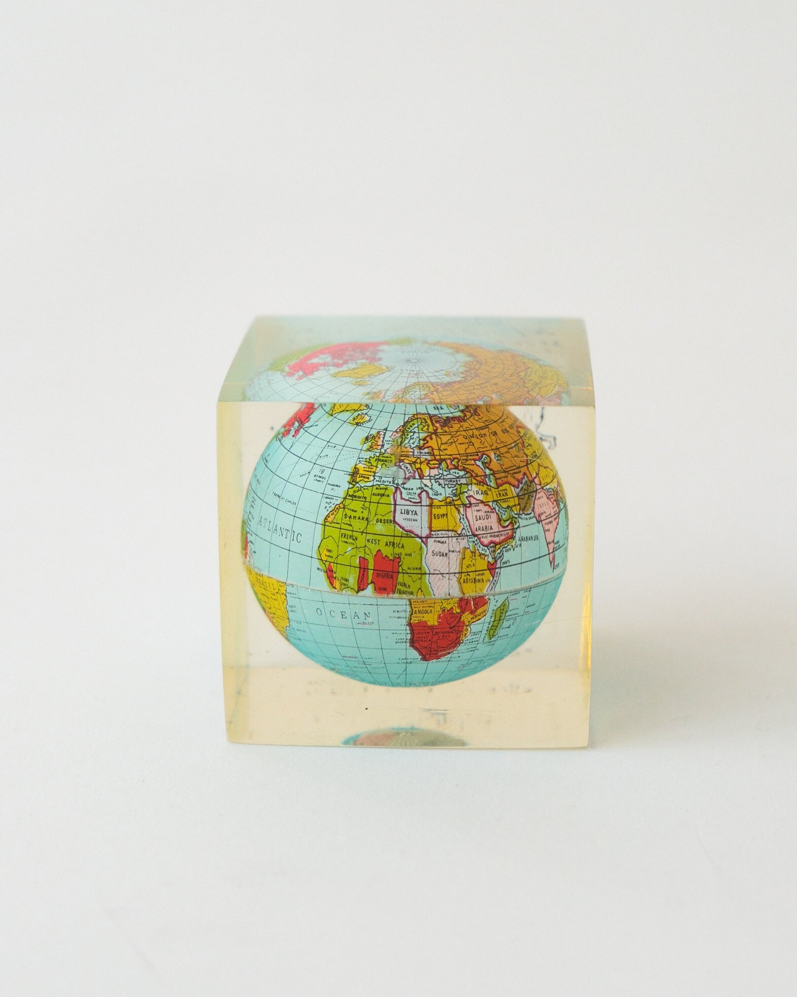 Globe Cube Object