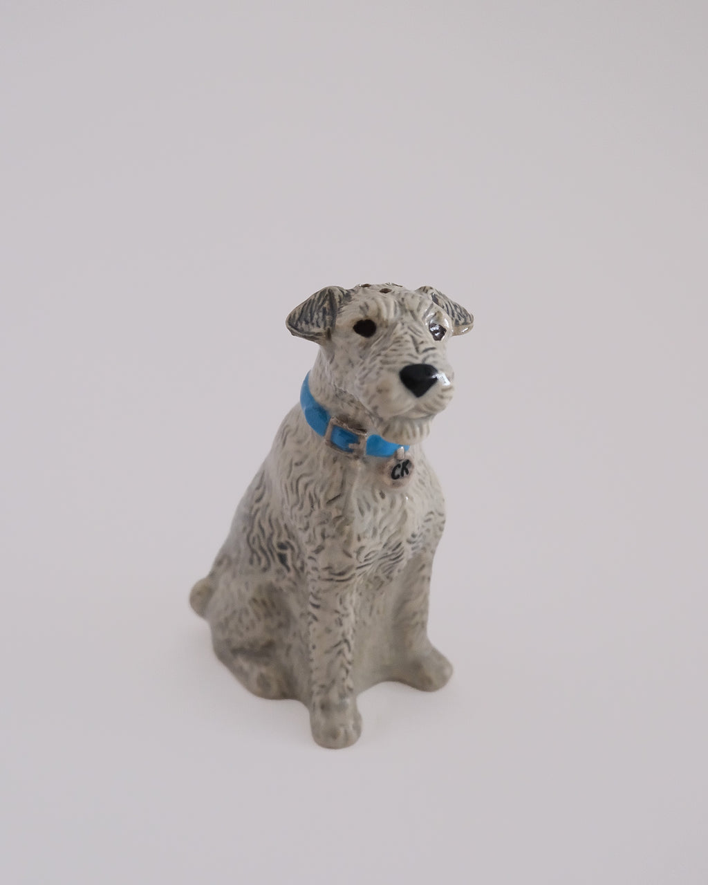 Dog incense holder