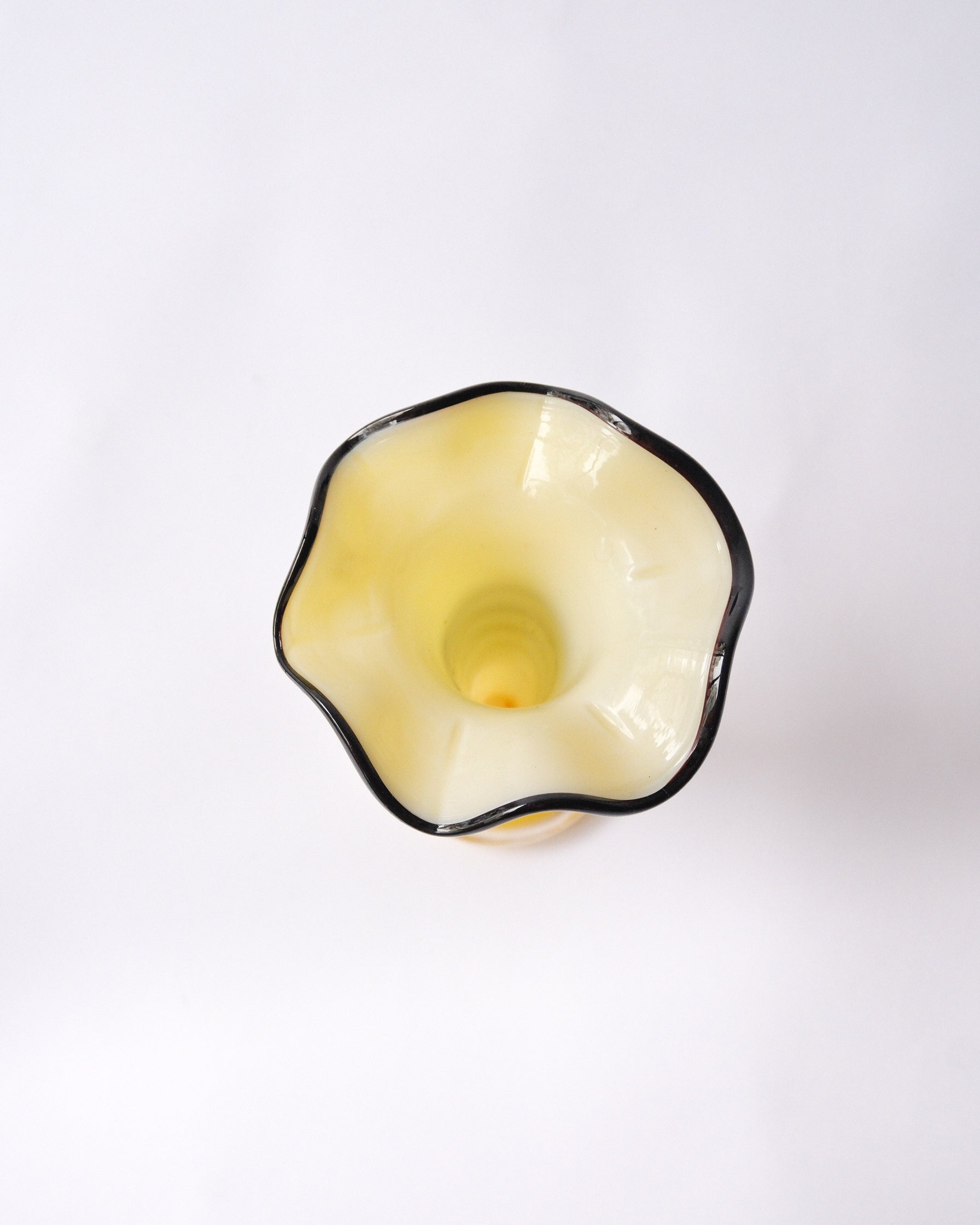 Spiral glass vase