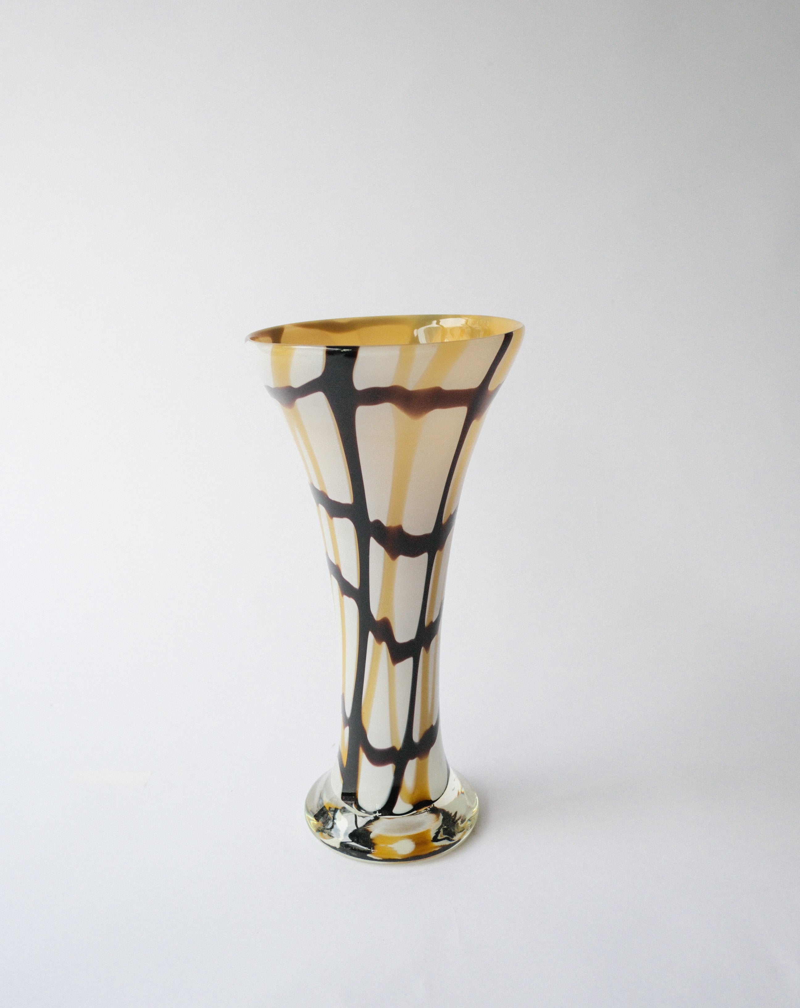 Glass vase
