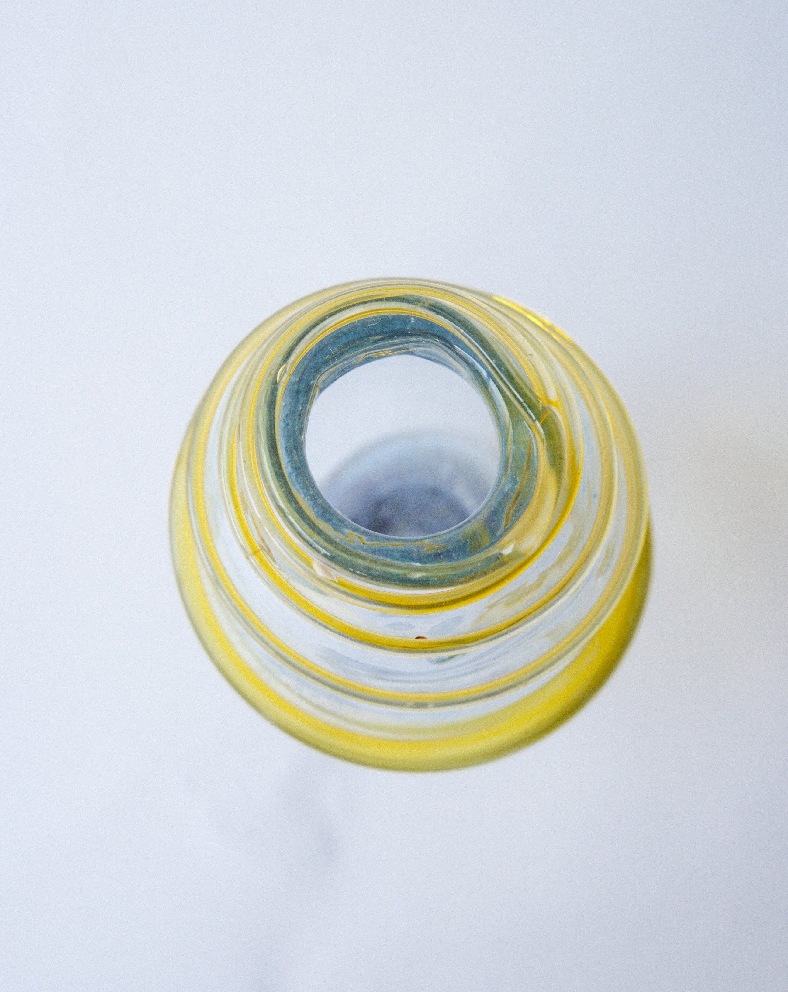Spiral glass vase