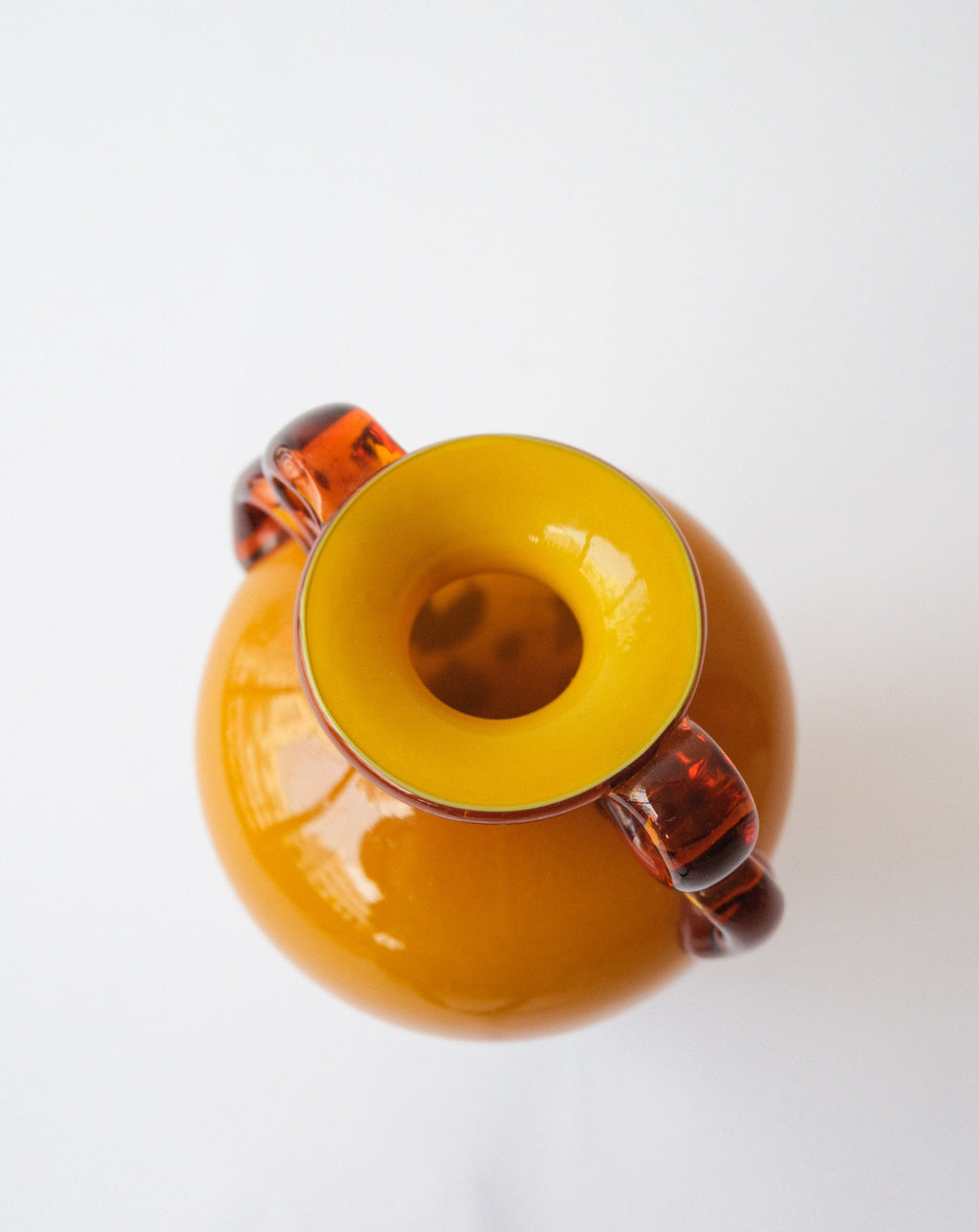 Glass vase