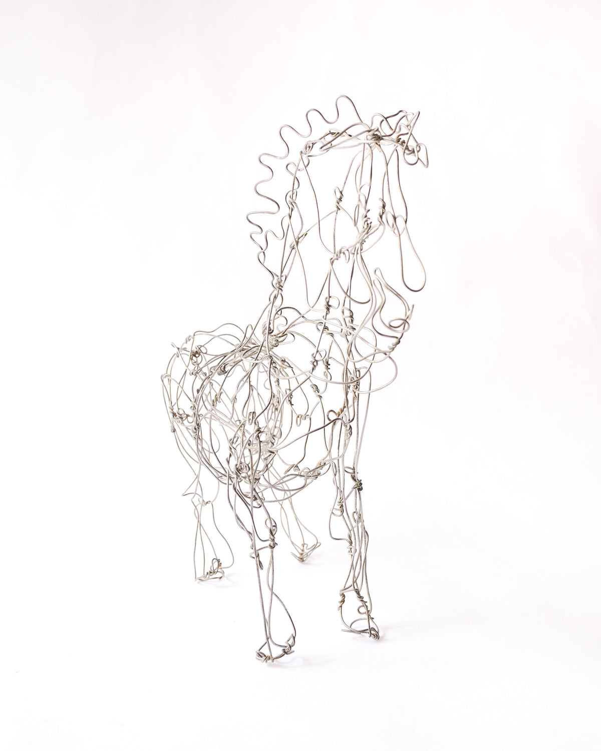 Wire horse object