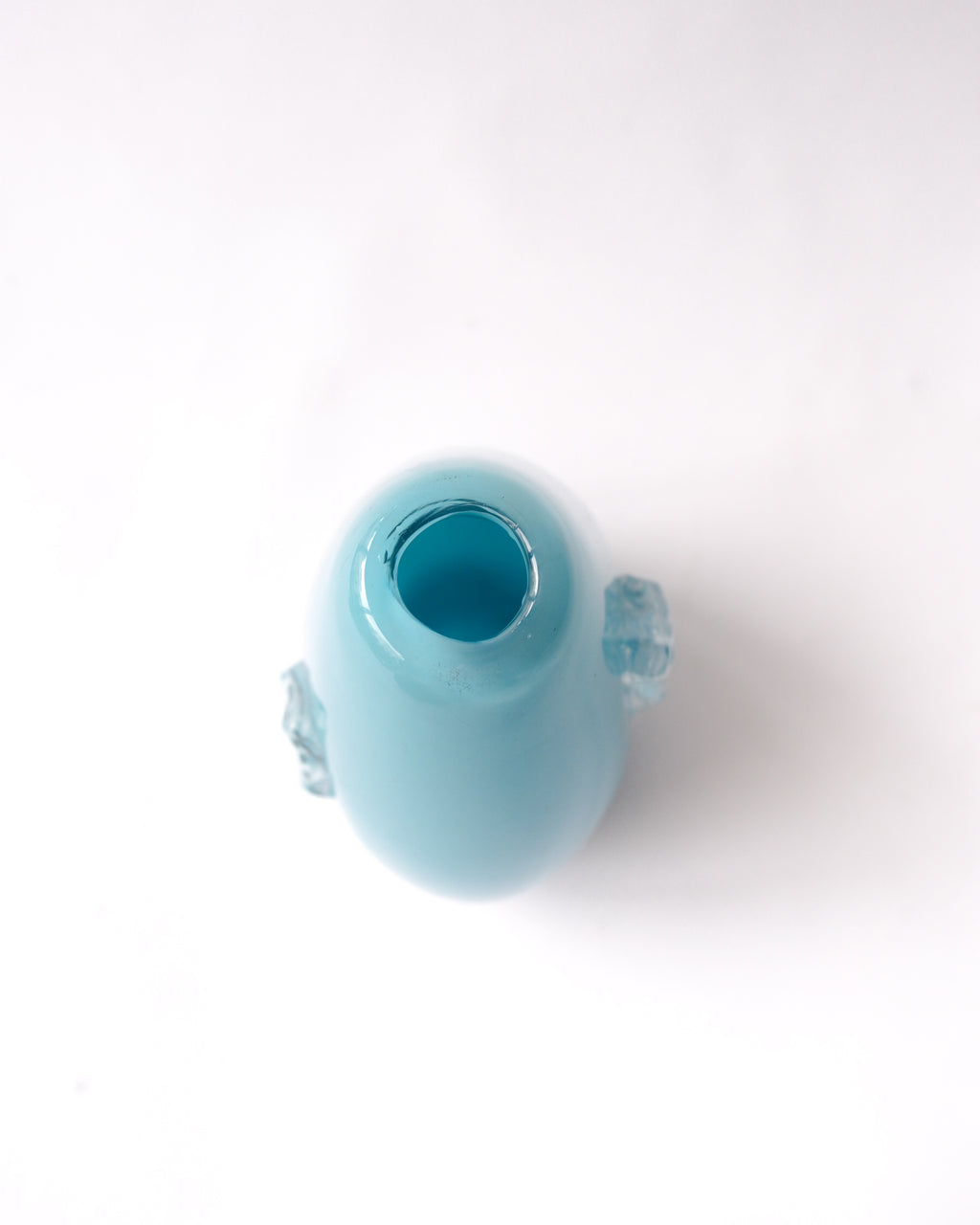 Art glass vase