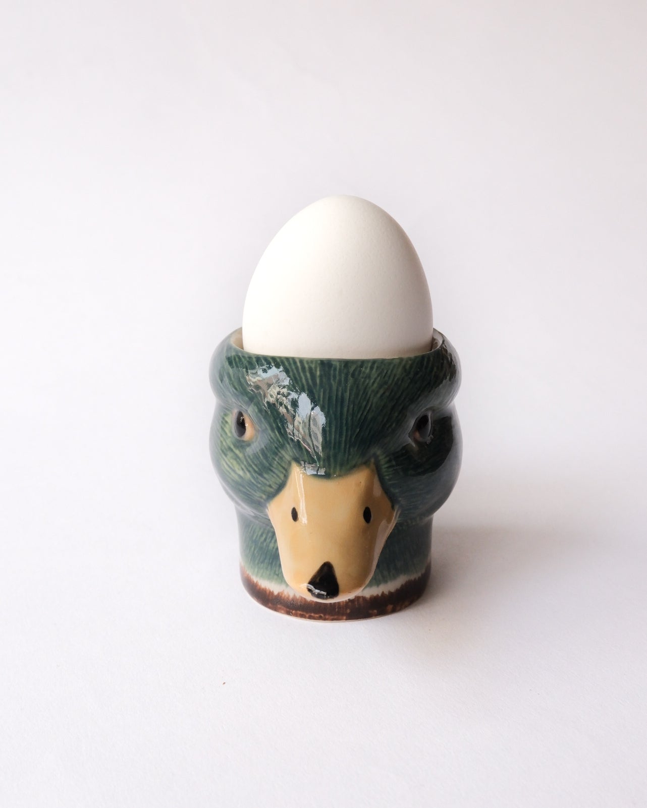 Animal face egg stand