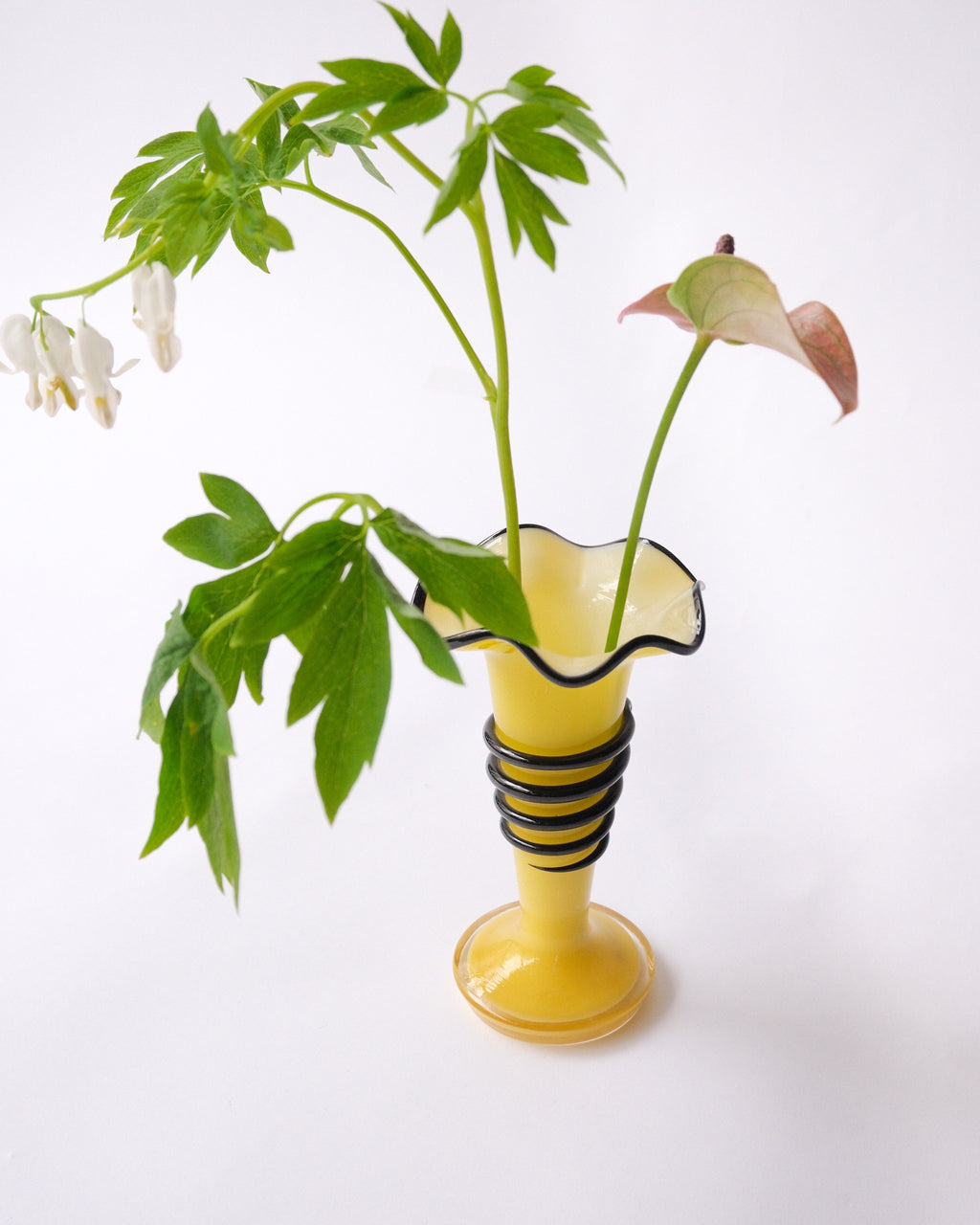 Spiral glass vase