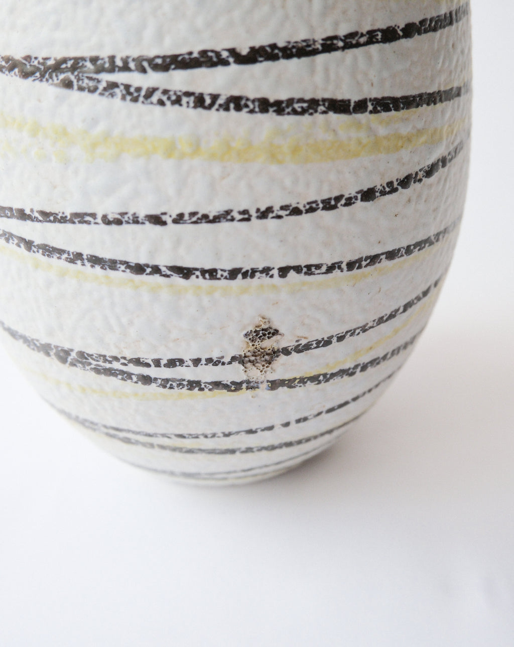 Ceramic vase