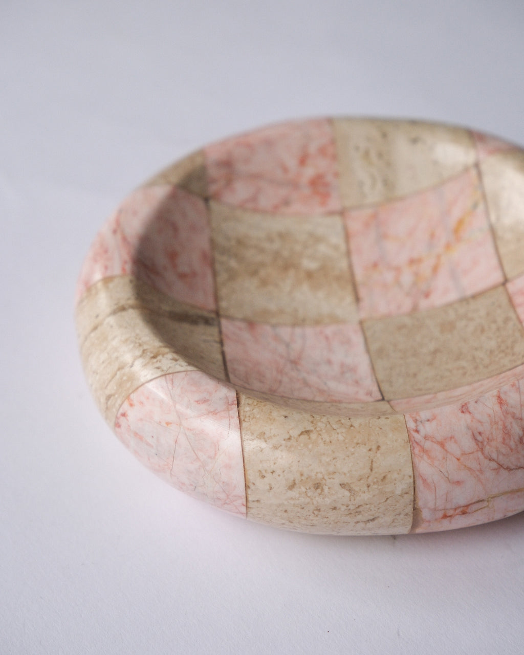 Checker stone ash tray