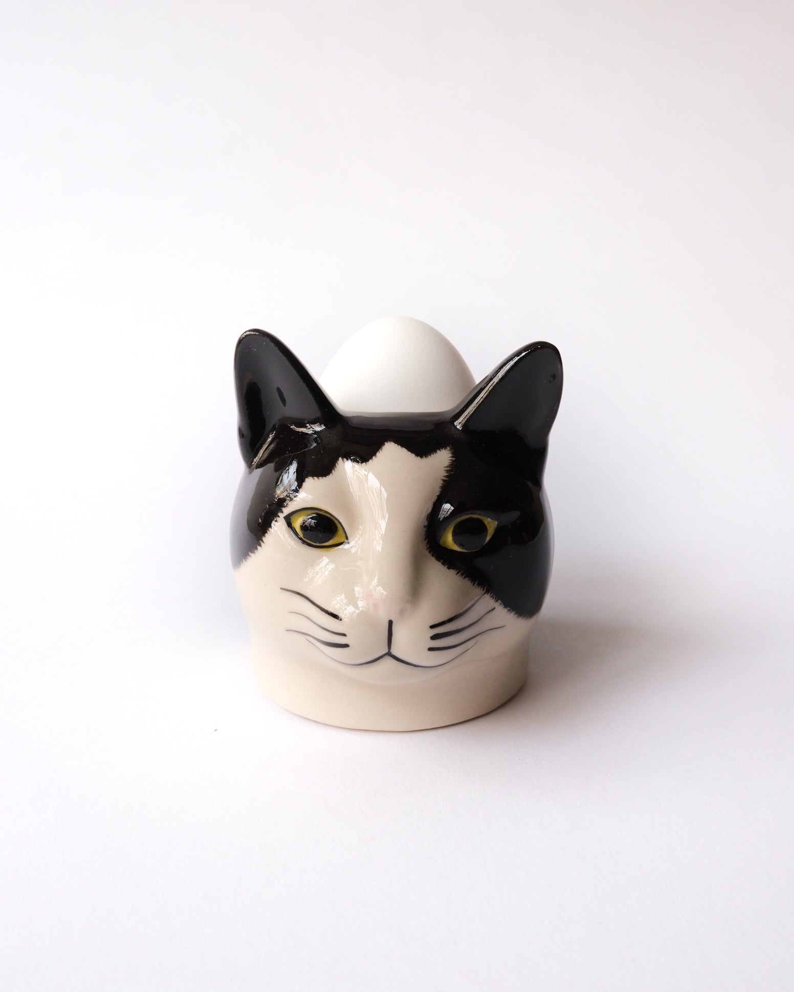Animal face egg stand