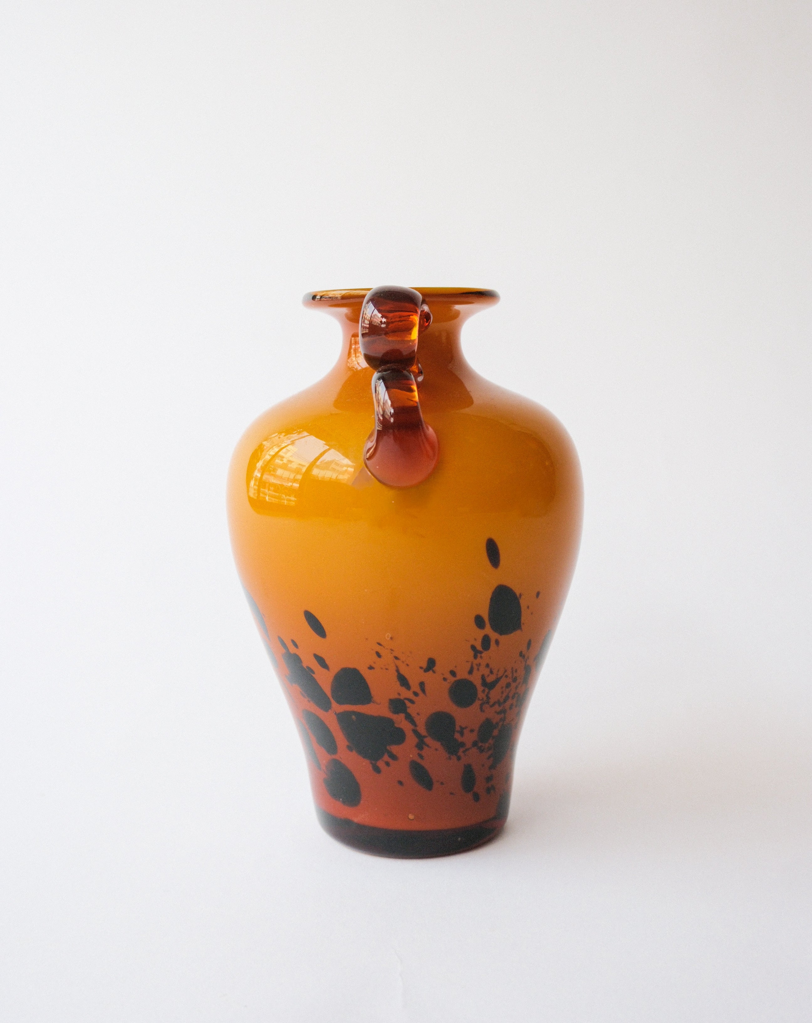 Glass vase