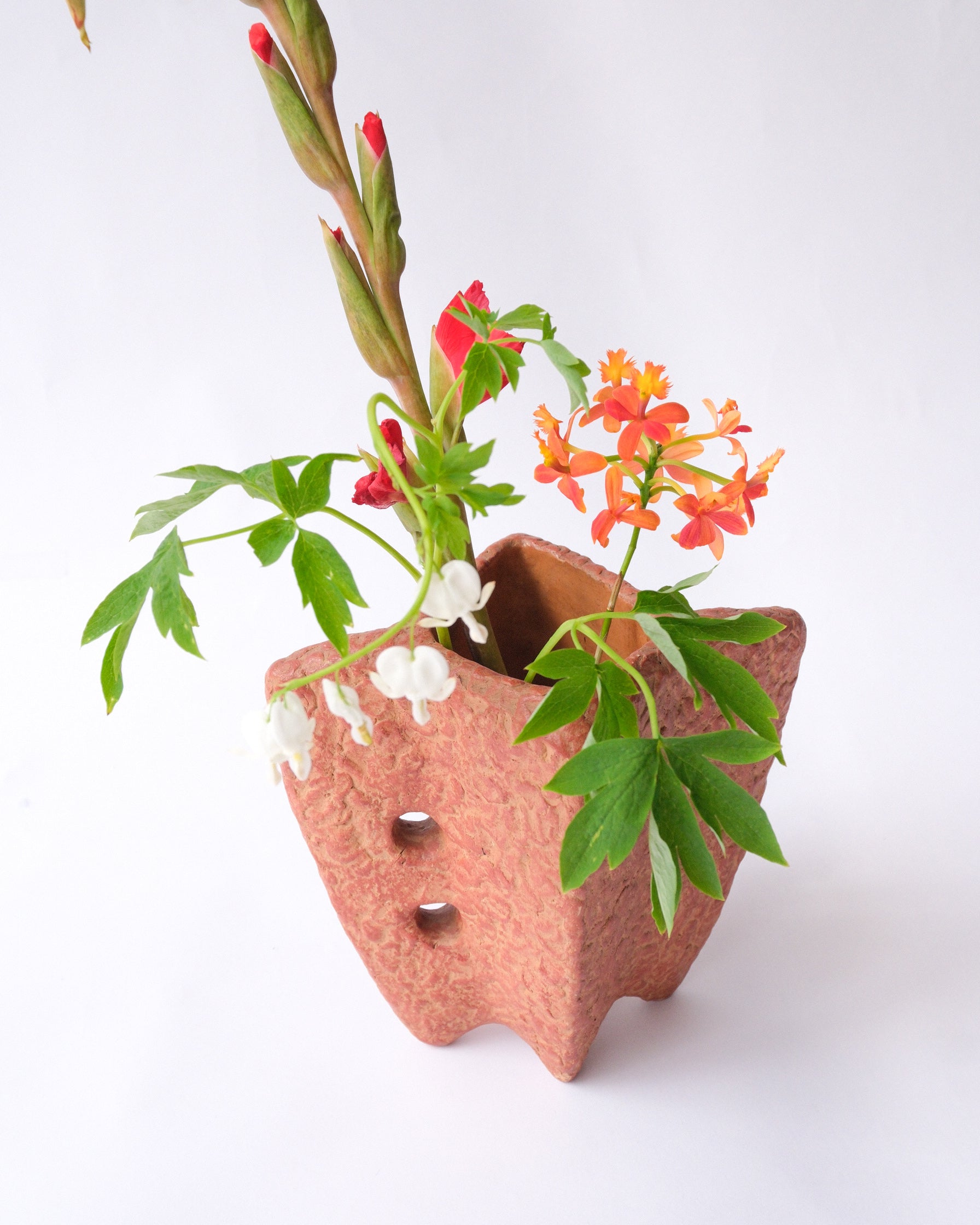 Ceramic vase