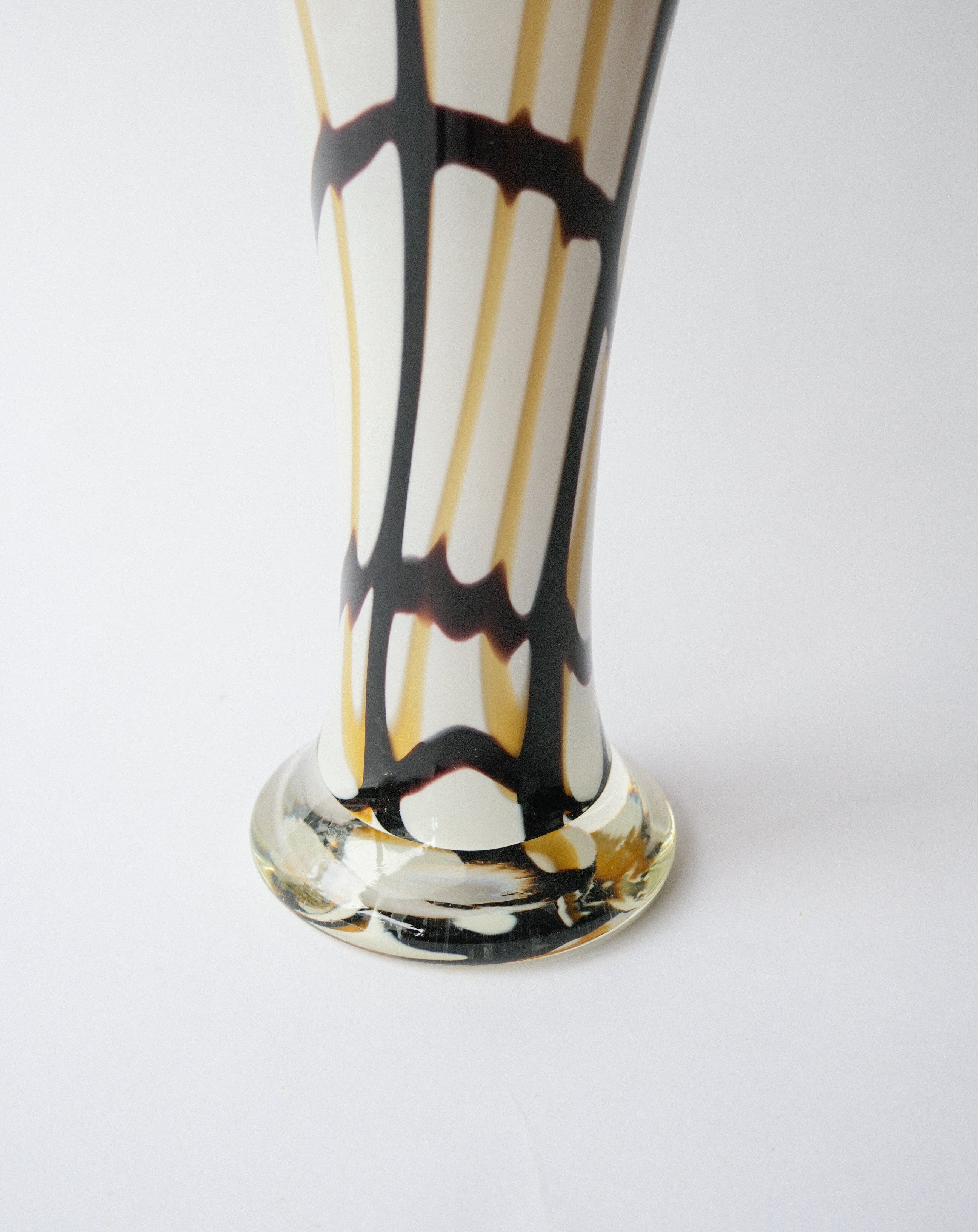 Glass vase