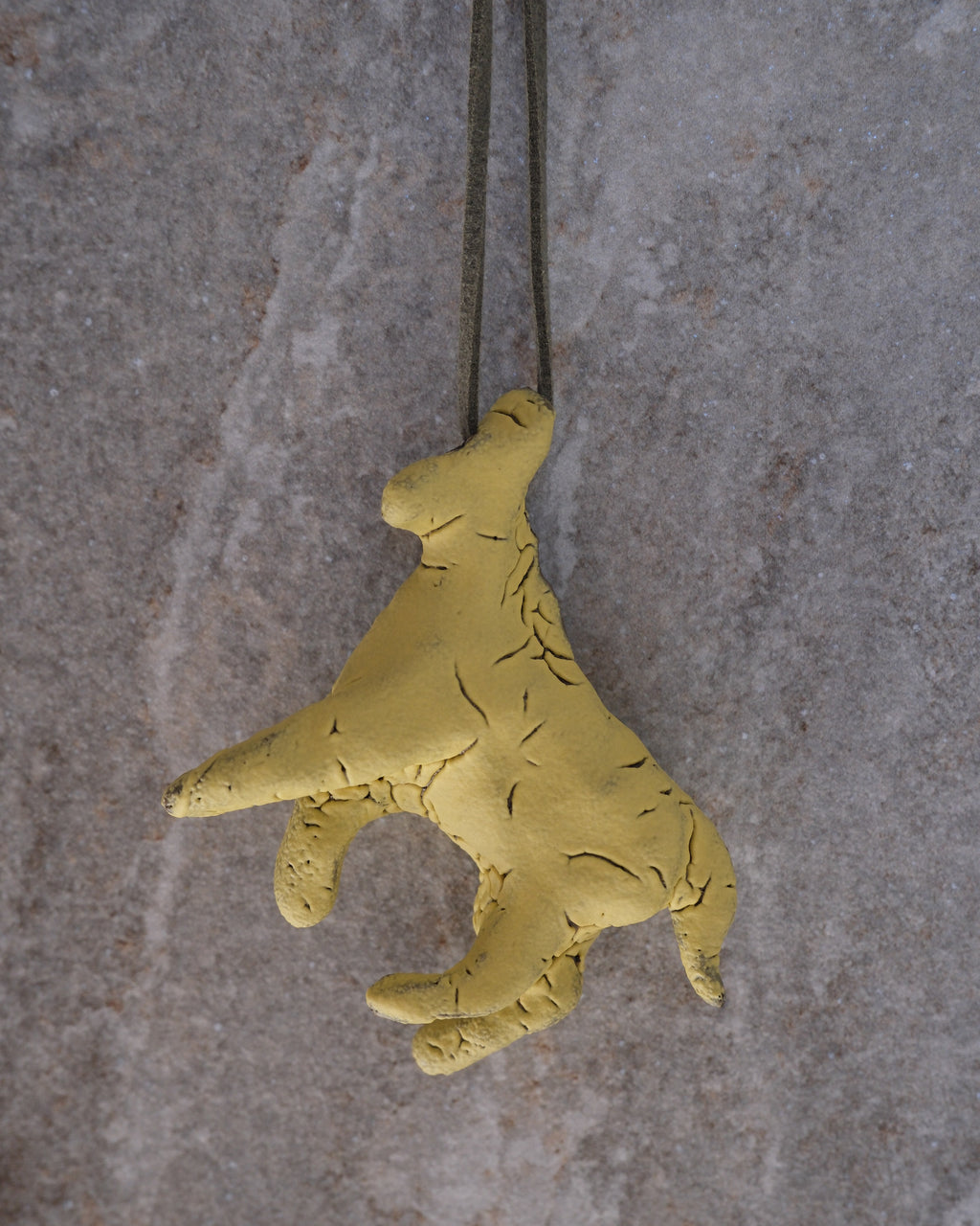 arakirina “HORSE” yellow